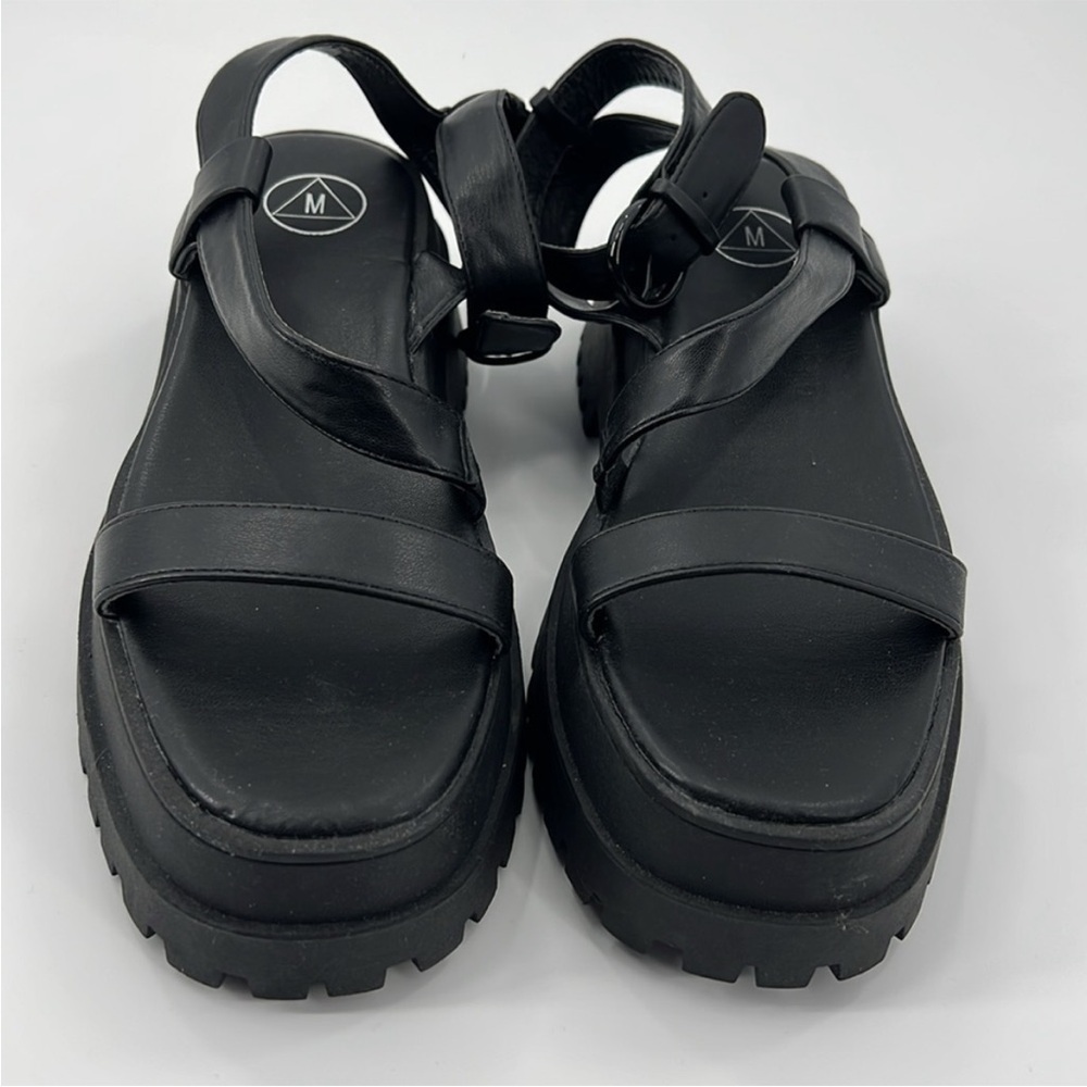 Missguided Black Chunky Platform Sandals